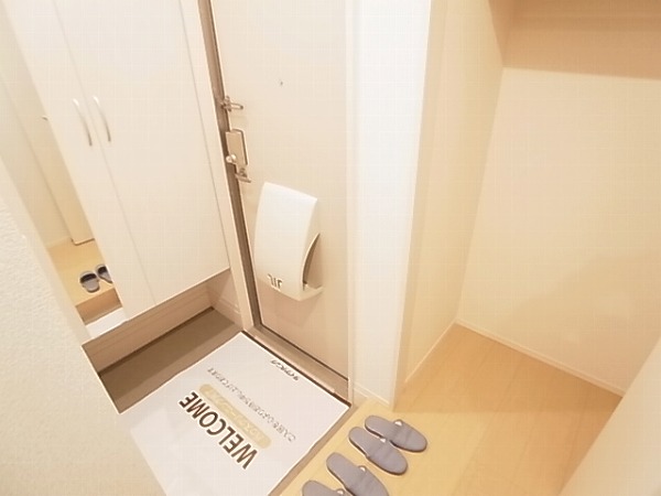 カームベリーＣ 玄関