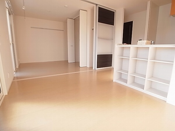 カームベリーＣ リビング