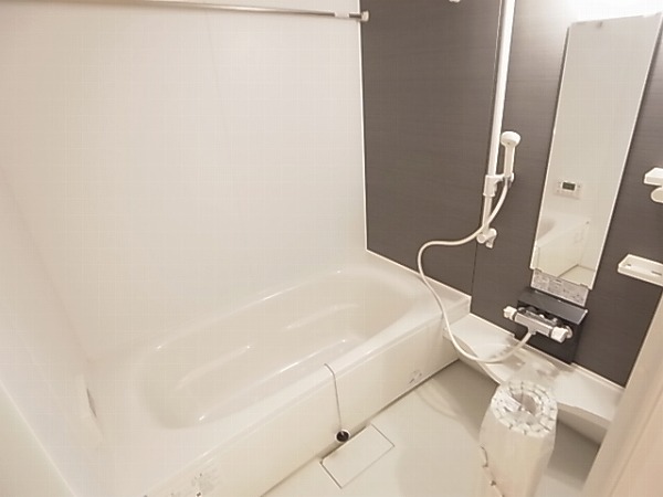 カームベリーＣ 風呂画像