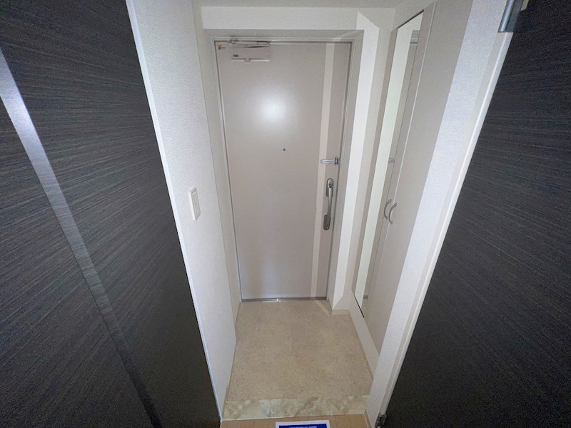 ＷＡＶＥ谷在家 玄関