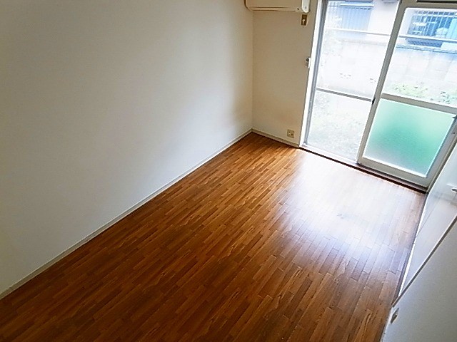 エステートピア勝間 ベッドルーム