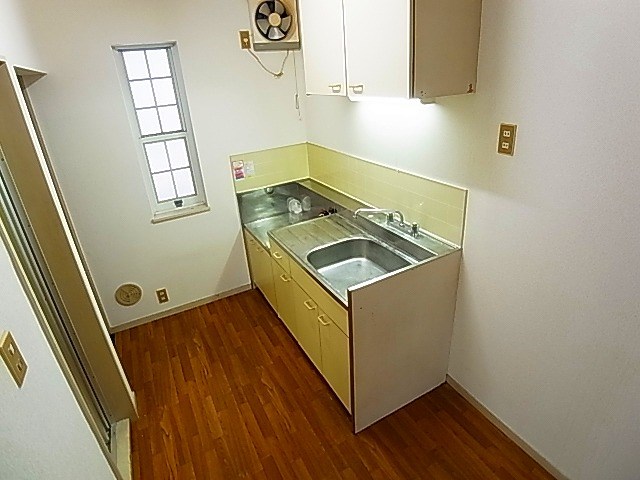 エステートピア勝間 キッチン