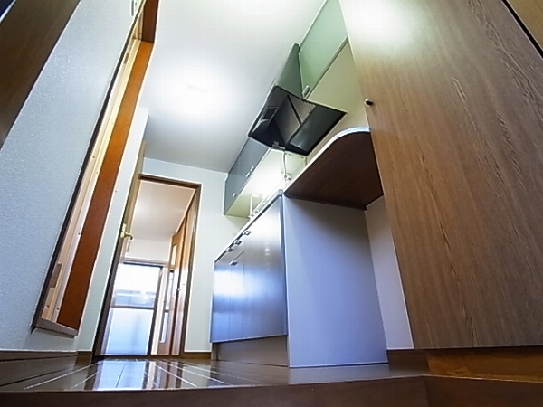 ロマネあけぼの 玄関