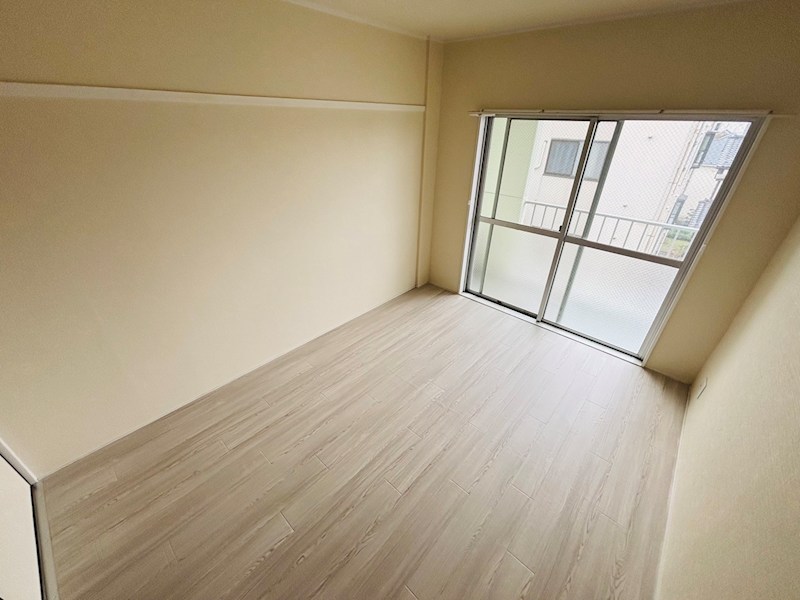 第1松葉町マンション ベッドルーム