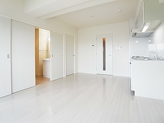 セレーノ六町 リビング