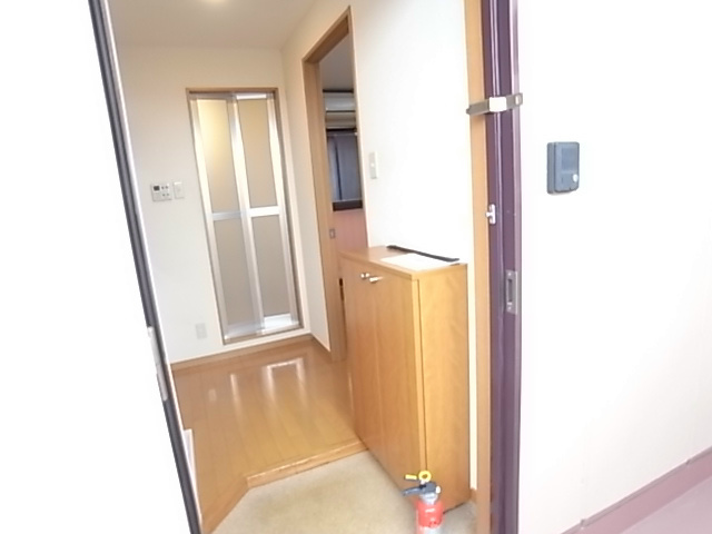 サポーレ北松戸 玄関