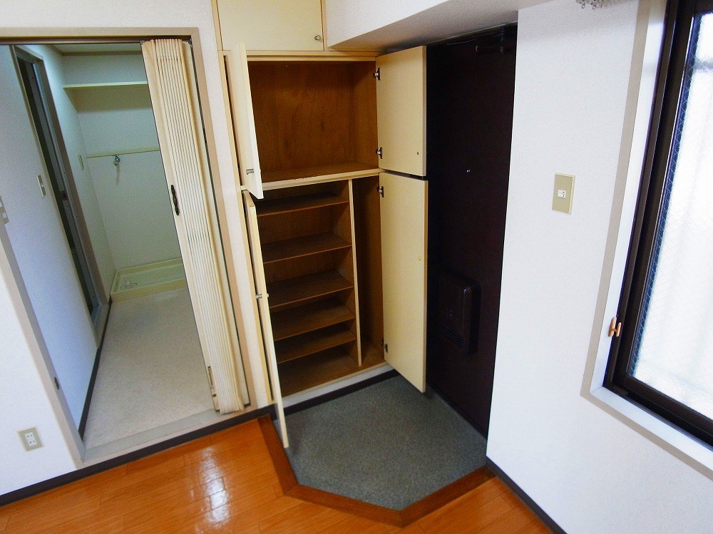 シンシアリー 玄関