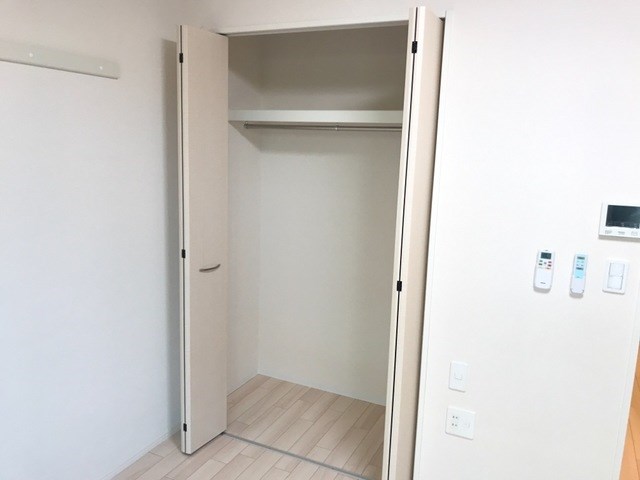 アルバーロ　イーリス その他3