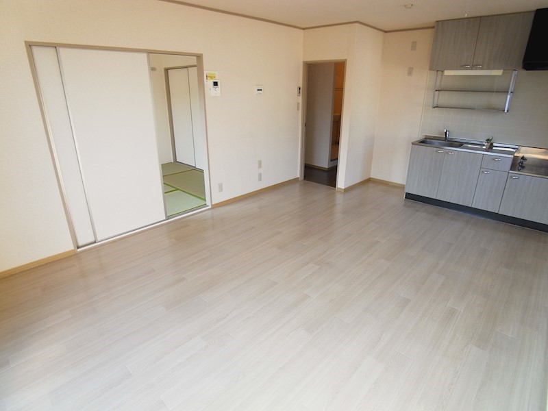 グリーンシャトルA リビング