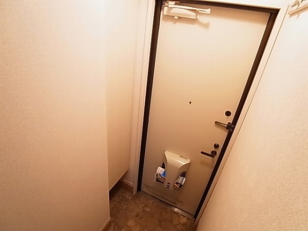 リトルアイランドⅡ 玄関