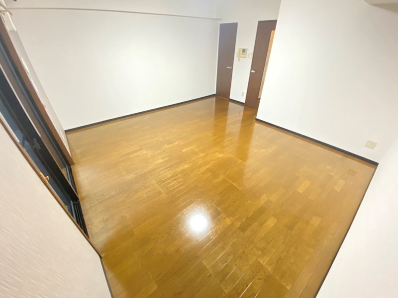 エニシアビル リビング