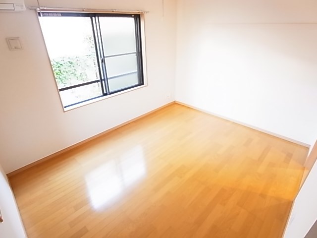 六町館 ベッドルーム