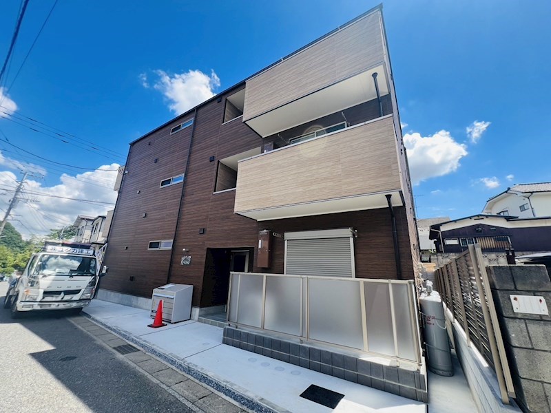 Town House Ⅲ 103号室 外観