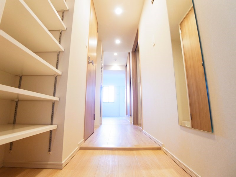 ART RESIDENCE IN OoTAKA-no-MORI 玄関