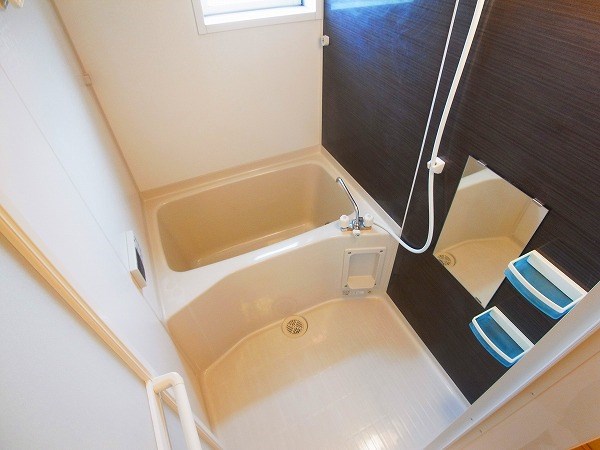 グラシューズⅠ 風呂画像