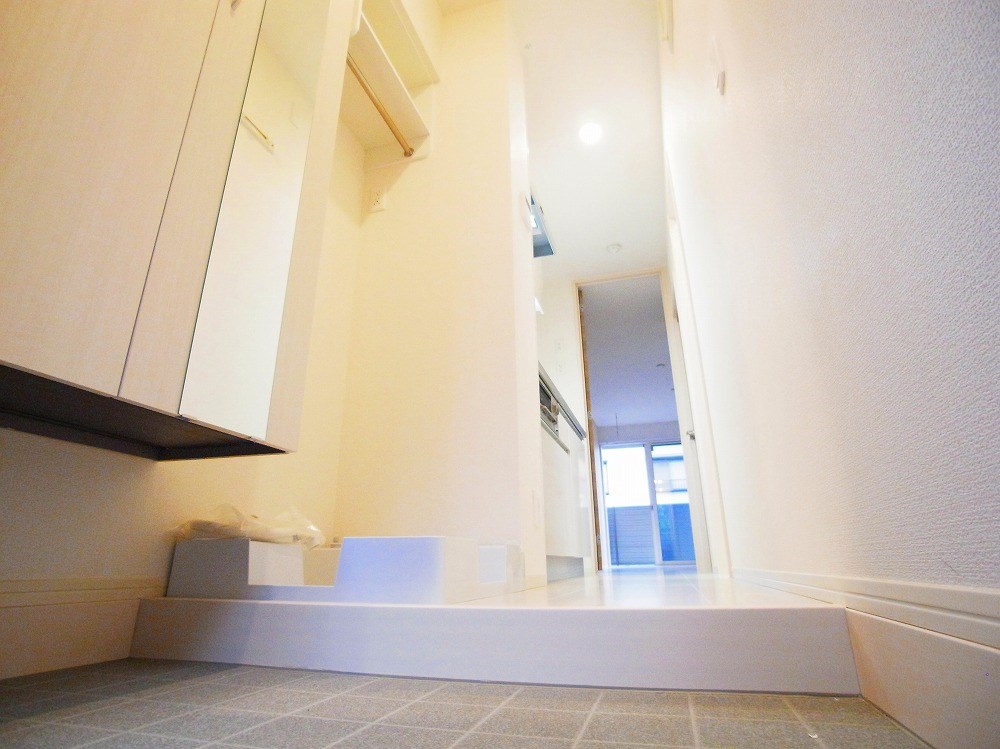 ボナール北綾瀬  玄関