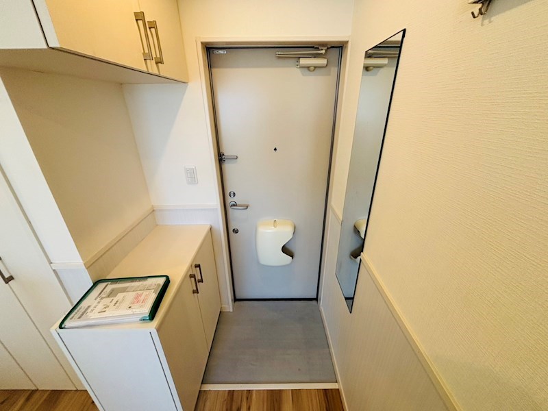 ティロ・フィナーレ松戸B 玄関