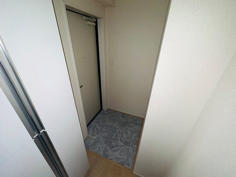 ノエルレジデンス 玄関