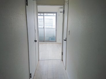 クレストKai 玄関