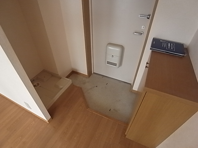 フラッツ・シゲ 玄関