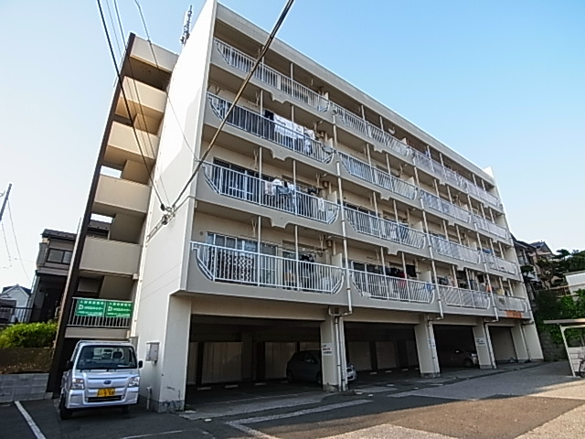 内田マンション 201号室 外観