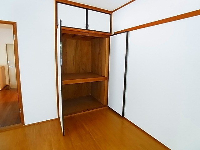 アーバンコーポラス 収納