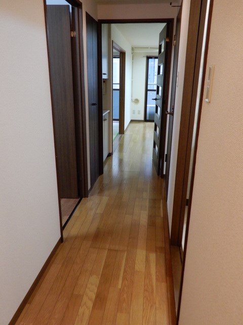 グランベル綾瀬 玄関