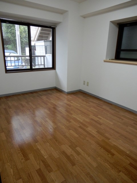 グランベル綾瀬 ベッドルーム