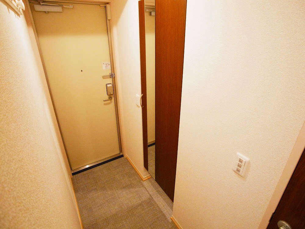 グランテージ 玄関