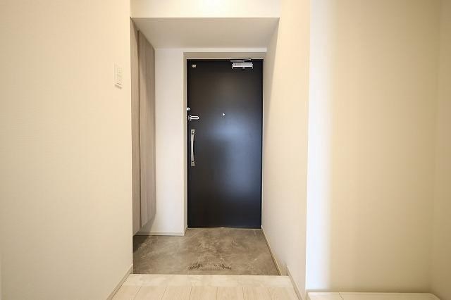 LIME RESIDENCE KITA MATSUDO 玄関