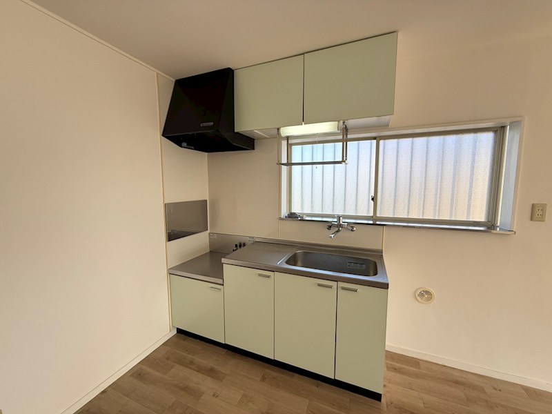 ロイヤル流山 キッチン