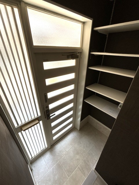 紙敷戸建 玄関