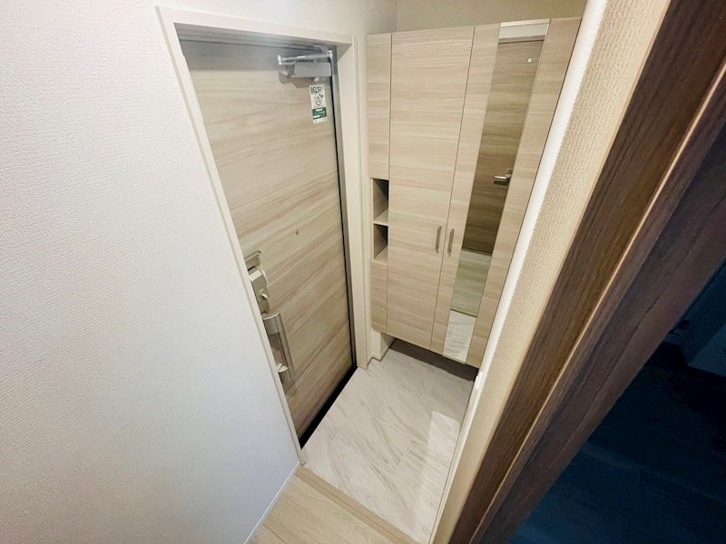 グラナーデ竹ノ塚 玄関