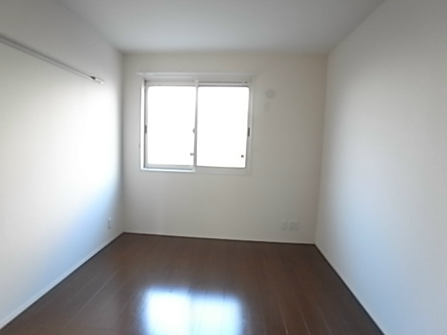 シャルマン・ルミエール ベッドルーム