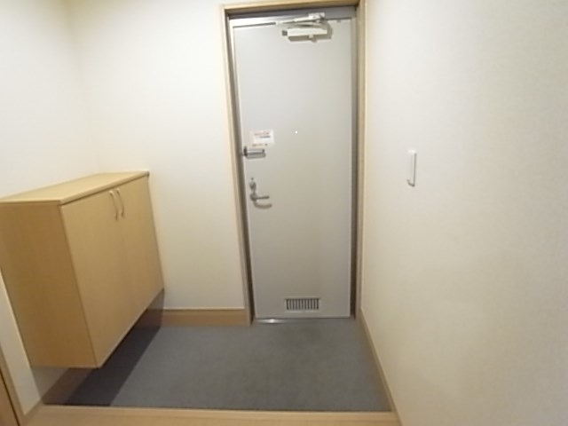 パークフラッツ２ 玄関