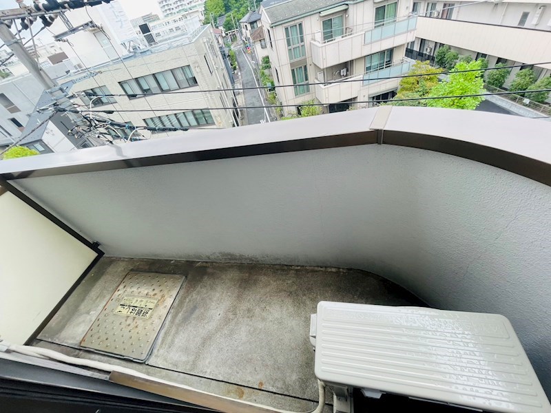 メゾンリリー　足立 ベランダ