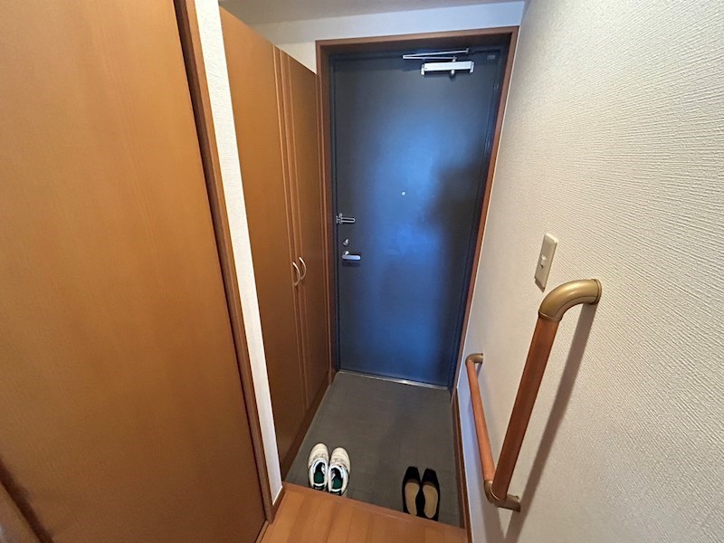 フォルティーヌ皿沼 玄関