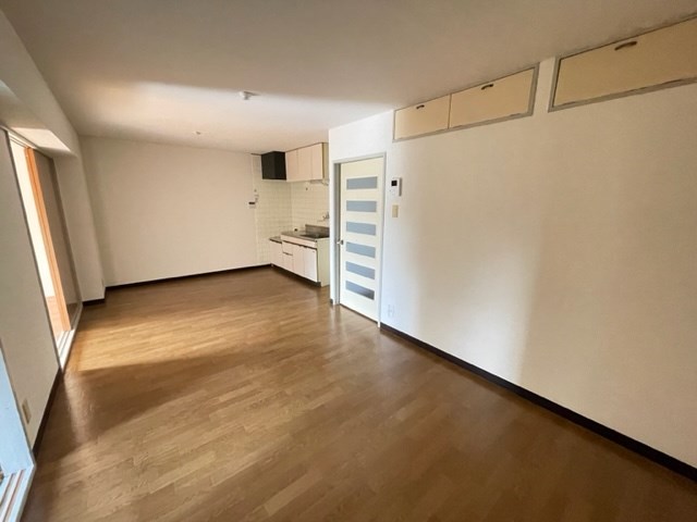 リアライズ新松戸 リビング