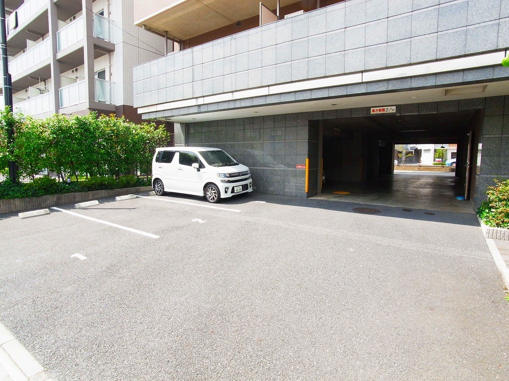 八潮ＰＡＲＫ　ＳＱＵＡＲＥ 駐車場