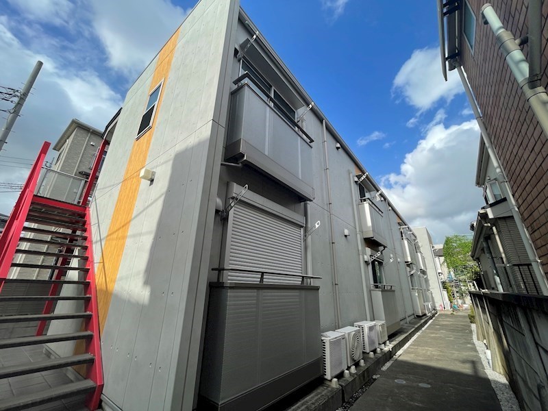 オーネスト西新井 外観写真