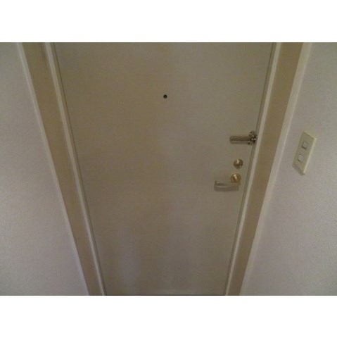 ライオンズマンション北千住第２ 玄関