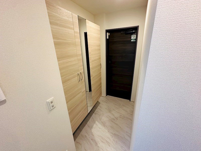 グラナーデ興野 玄関