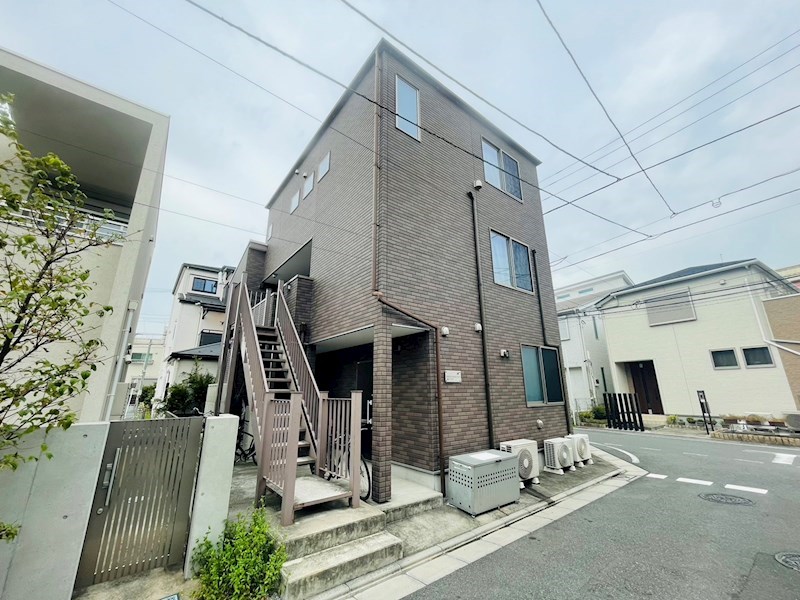 LandSitz六町 エントランス