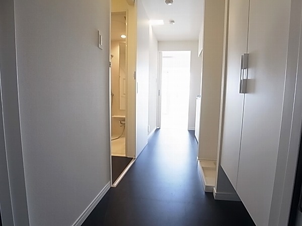 ザ・カシワ拾番 玄関