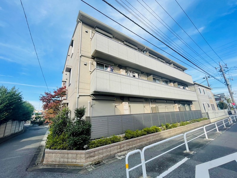 メゾンコンフォール３ 外観写真