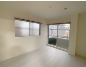 メゾン・ド・カスミ ベッドルーム