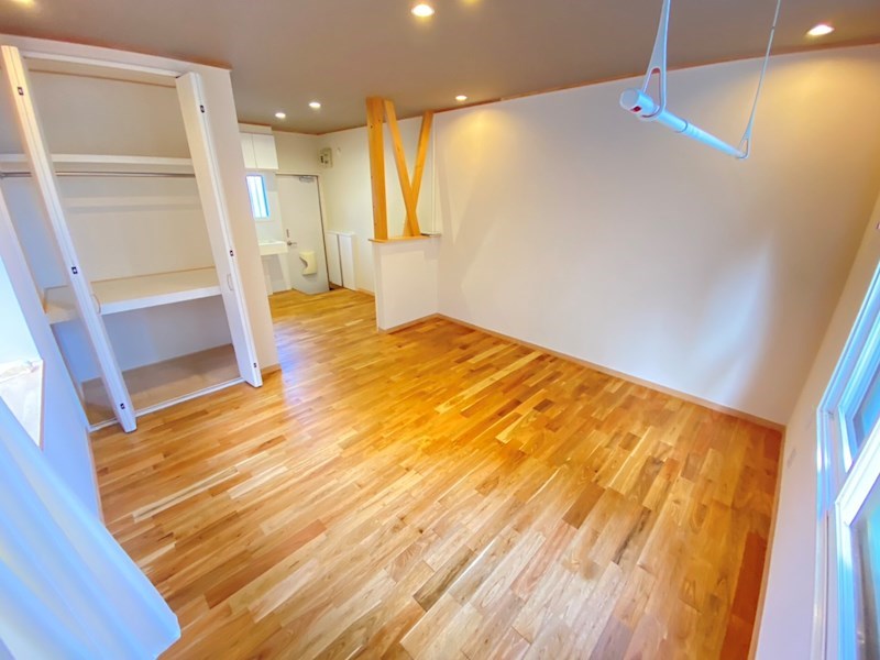 ブライトハイツ秋山 リビング