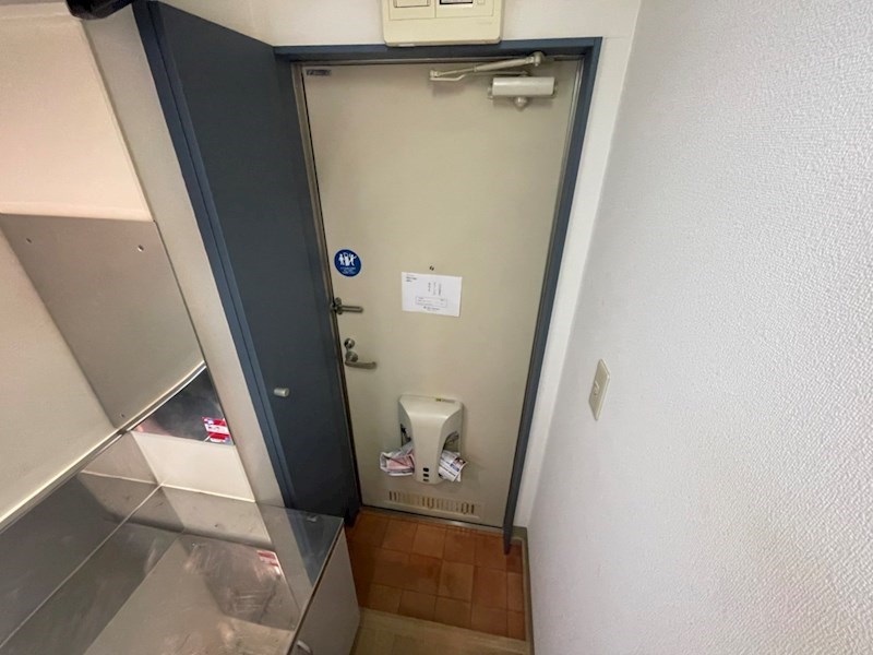 カサベルデ 玄関