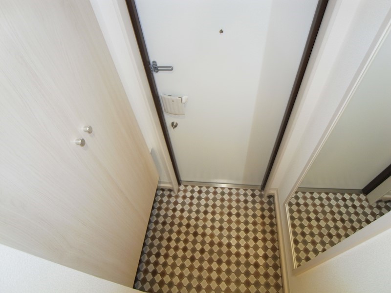 プレシャス北小金 玄関