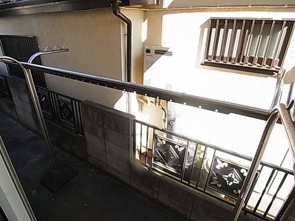 ロイヤルハイツ富士見台 ベランダ